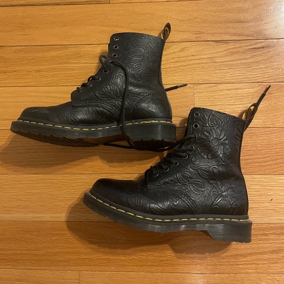 Dr. Marten 1460 PASCAL FLORAL EMBOSS - Picture 5 of 9